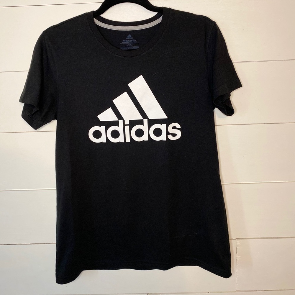Adidas T-Shirt